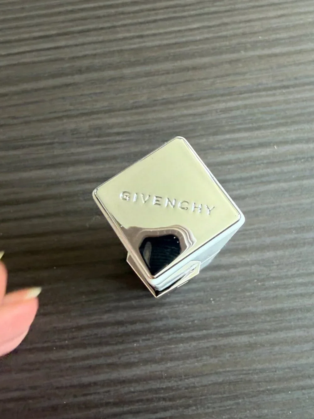 Givenchy Le Rouge Hydra pH Reactive Black Lip Balm